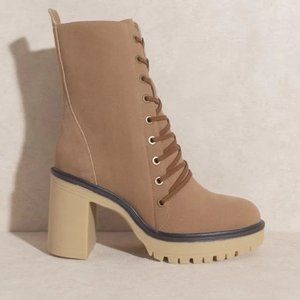 Platform Military Boots / Size 6.5 / Oasis Society